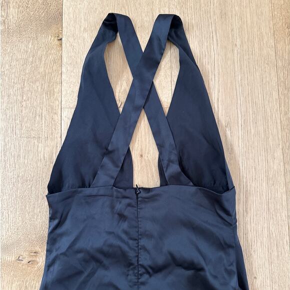 White Fox Mini Dress Sleeveless Cross Over Straps Size XXS Black - Picture 6 of 6